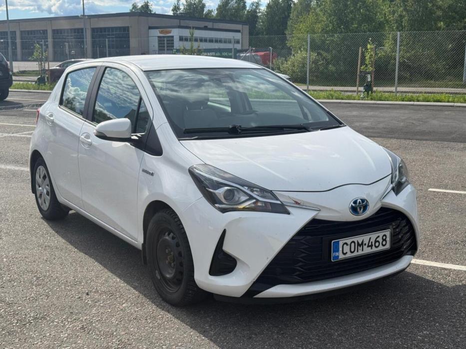 TOYOTA Yaris 2020