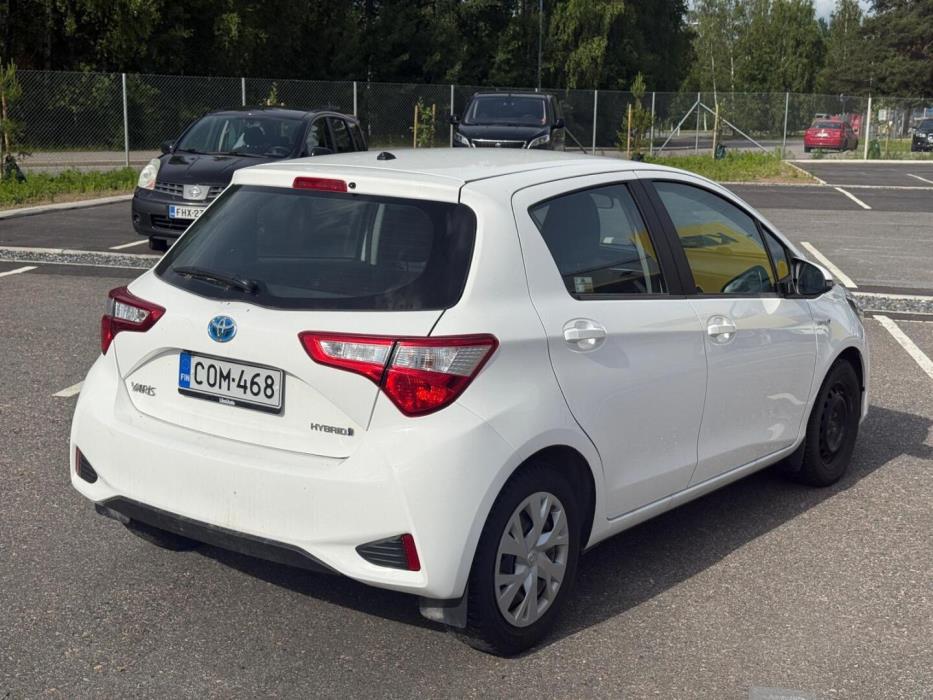 TOYOTA Yaris 2020