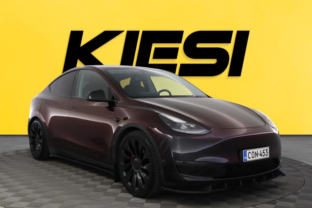 TESLA Model Y 2023