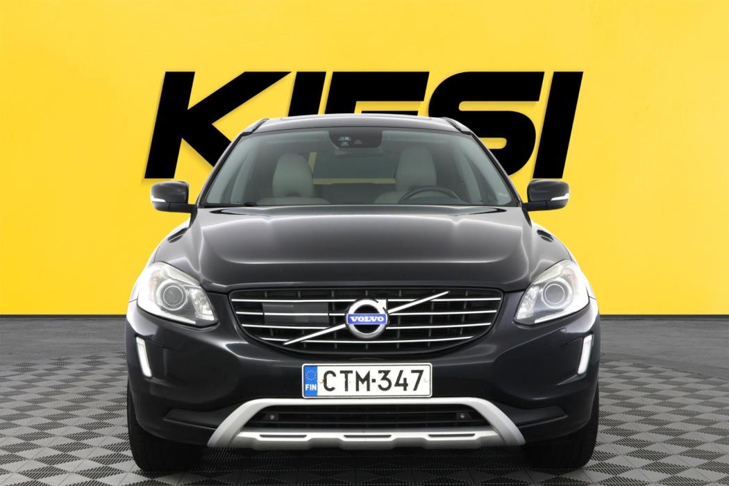 VOLVO XC60 2015