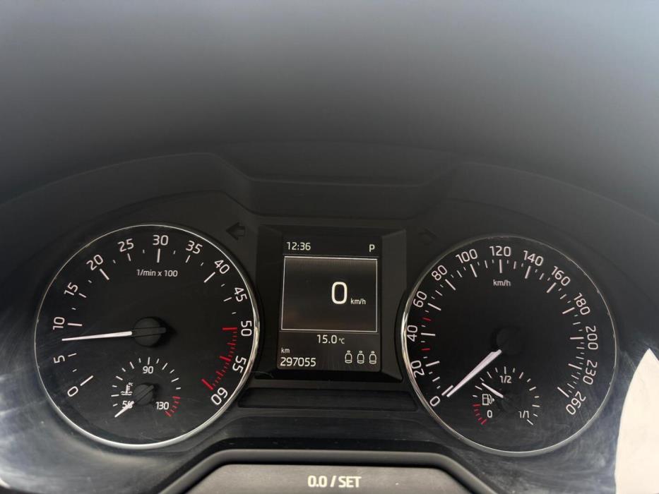 SKODA Octavia 2015