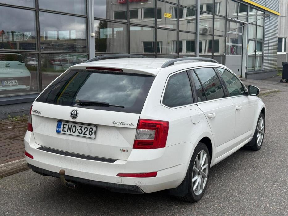 SKODA Octavia 2015