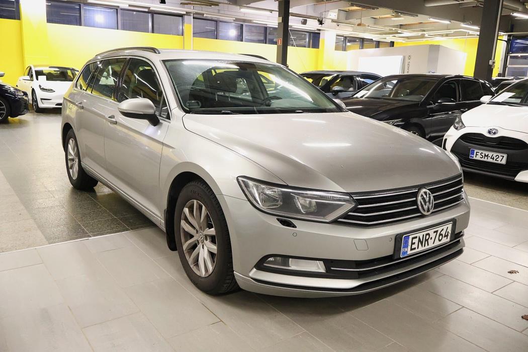 VOLKSWAGEN Passat 2015