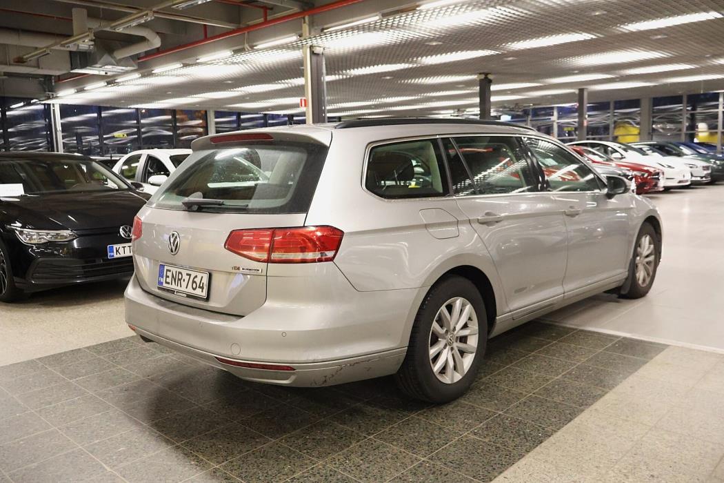 VOLKSWAGEN Passat 2015