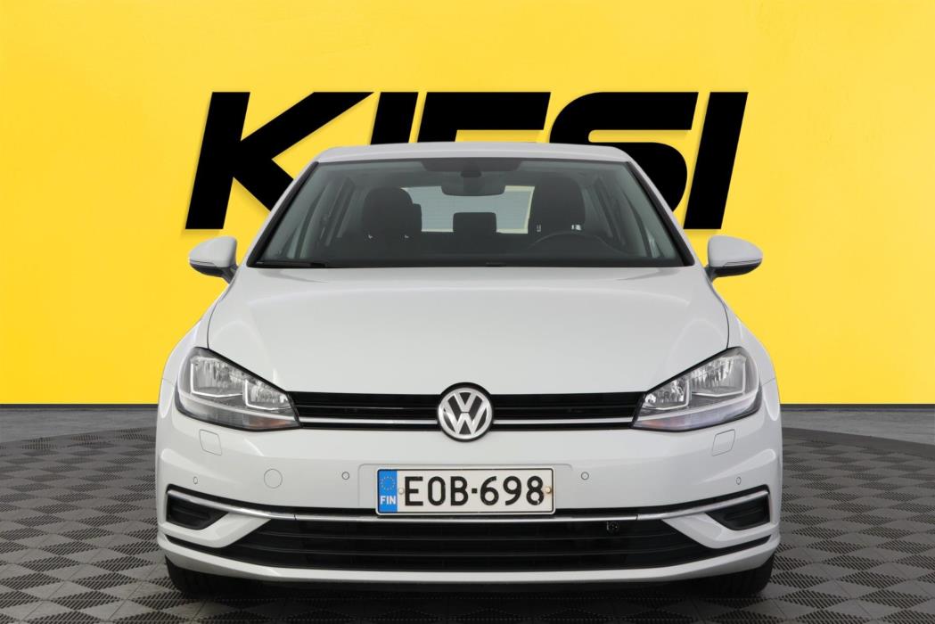 VOLKSWAGEN Golf 2017