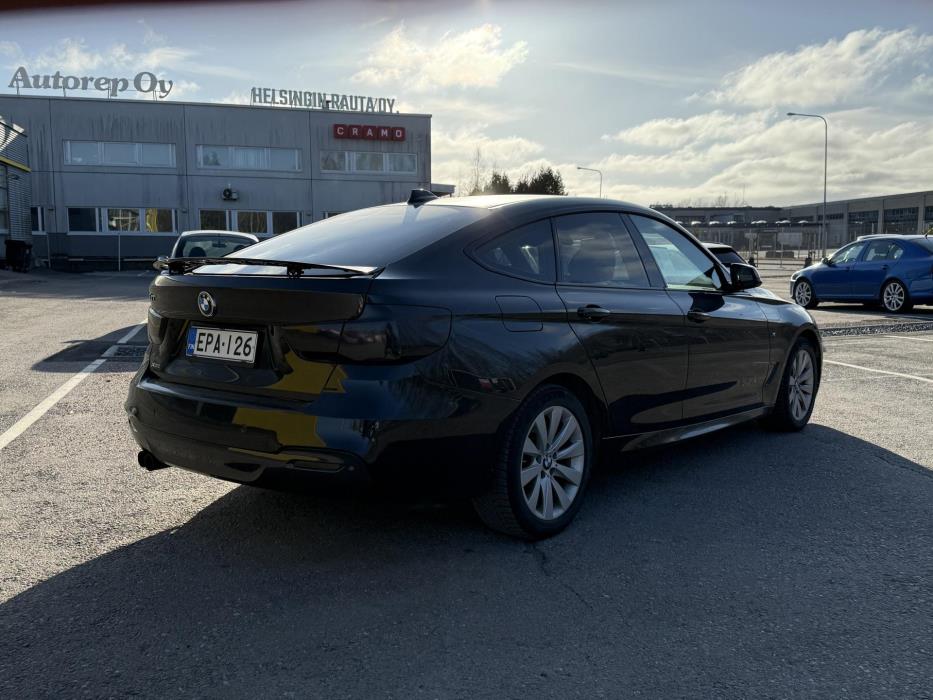 BMW 320 Gran Turismo 2017