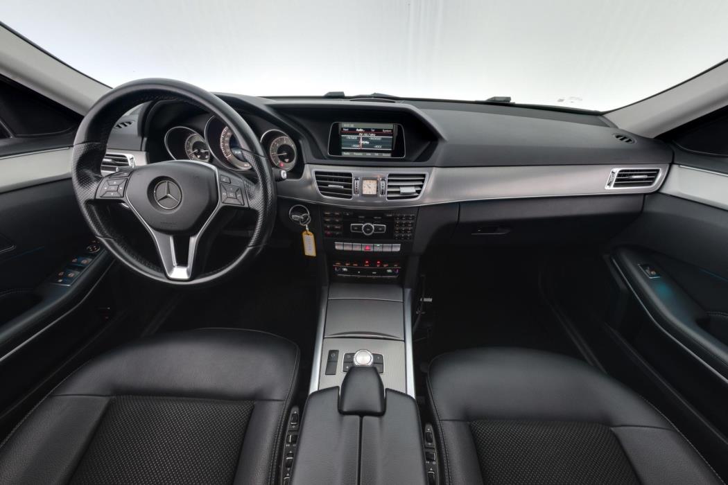 MERCEDES-BENZ E 2015