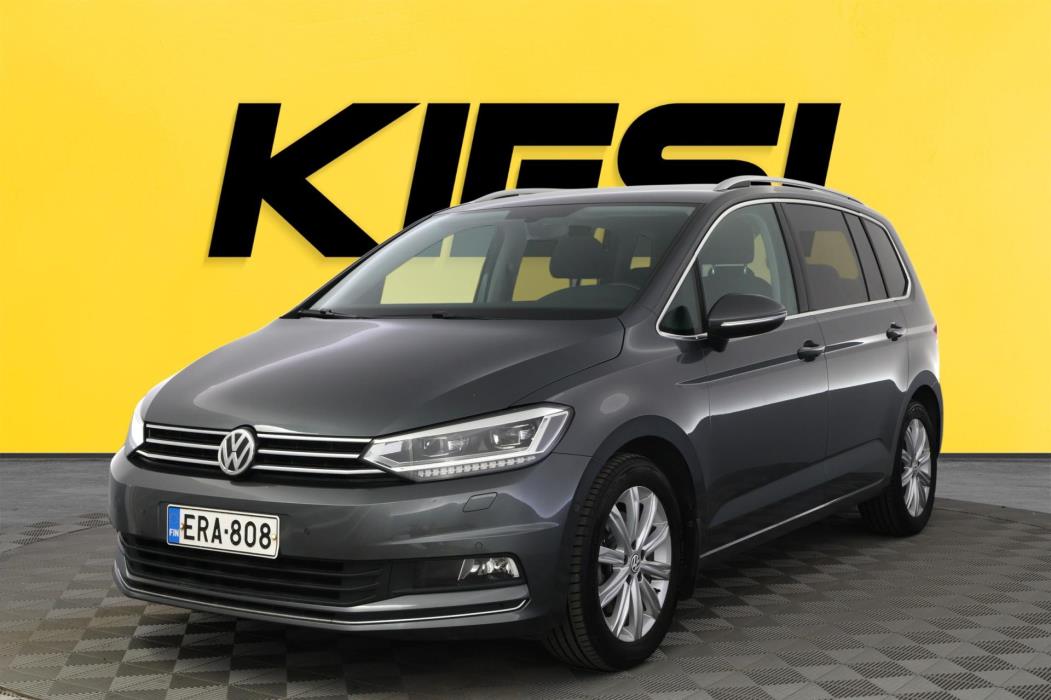 VOLKSWAGEN Touran 2019