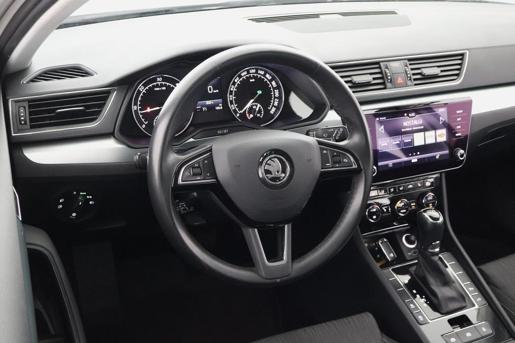 SKODA Superb 2019