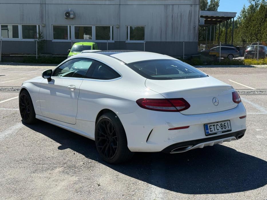 MERCEDES-BENZ C 2016