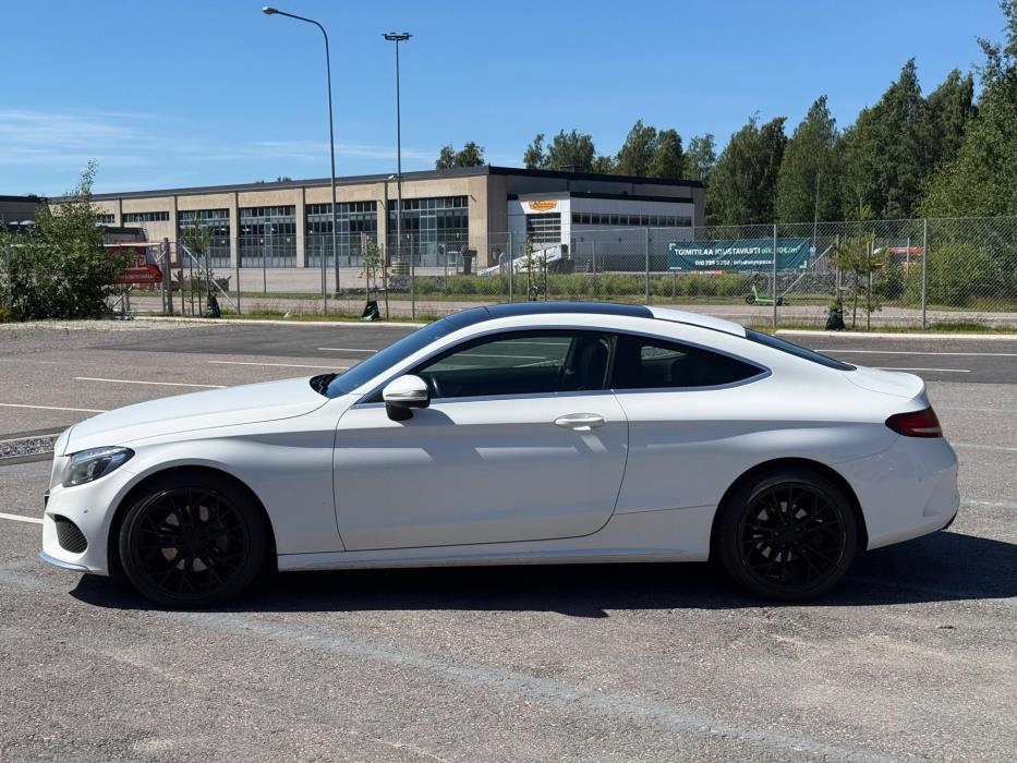 MERCEDES-BENZ C 2016