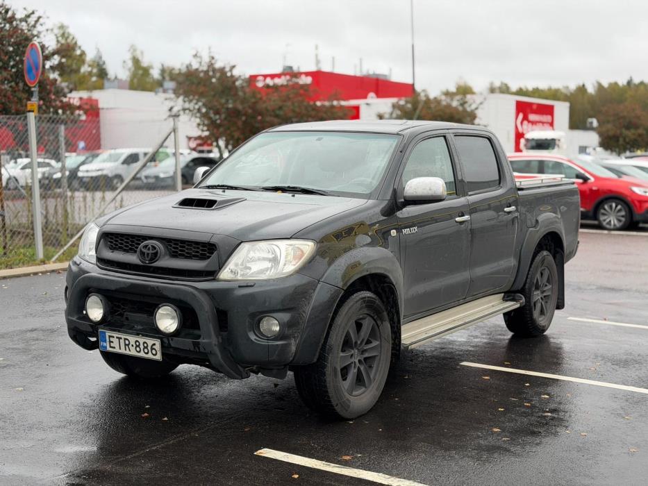 TOYOTA Hilux 2010
