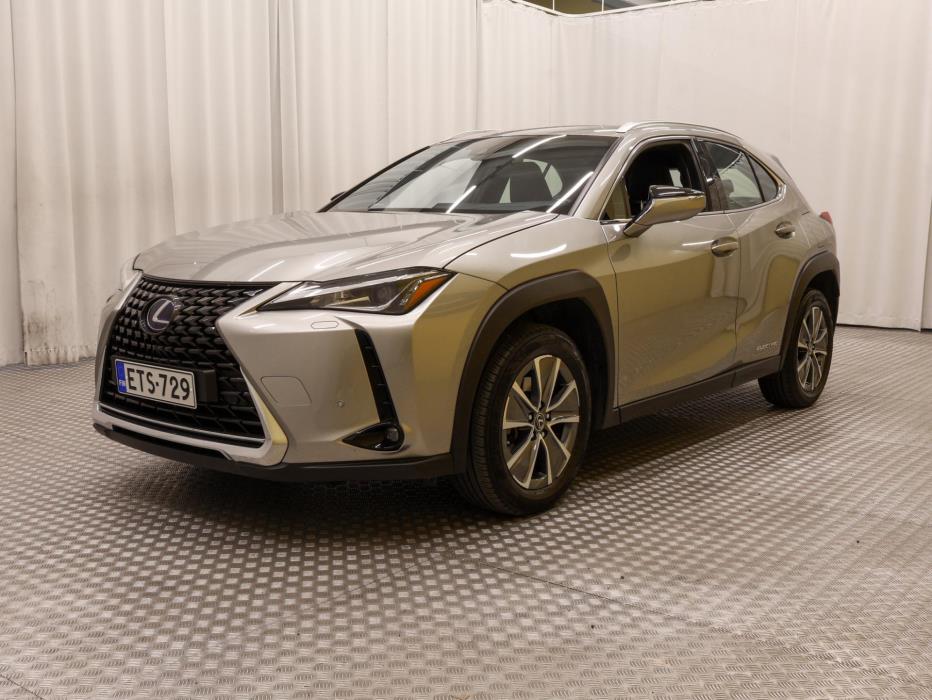 LEXUS UX 2021