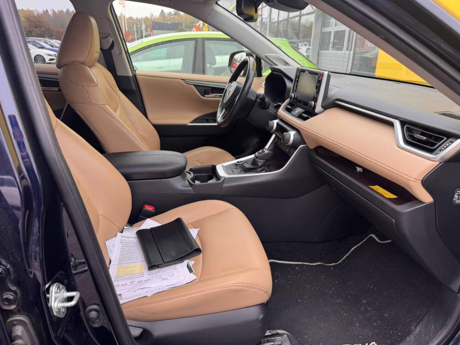 TOYOTA RAV4 2019