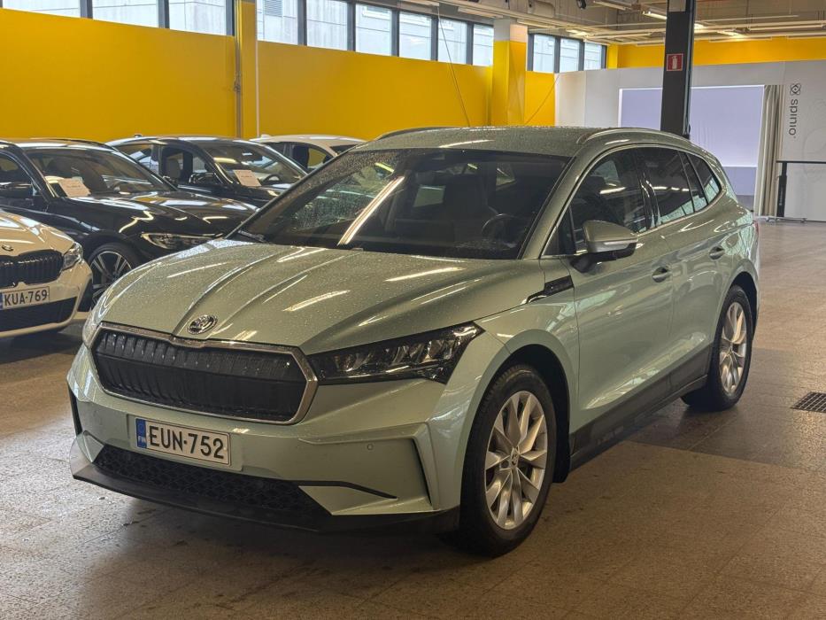 SKODA Enyaq 2023
