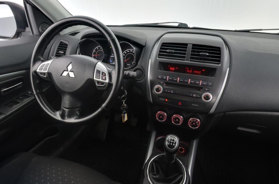 MITSUBISHI ASX 2012