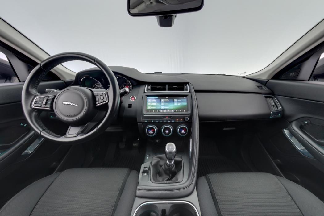 JAGUAR E-Pace 2018