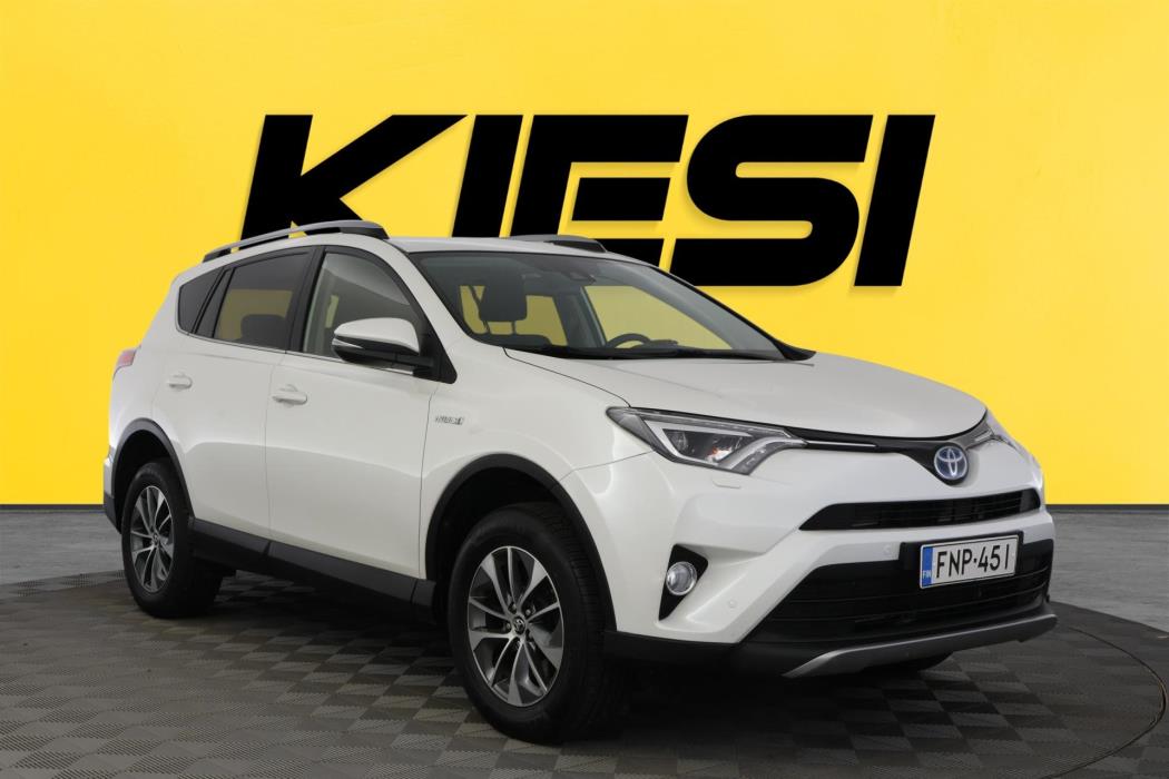 TOYOTA RAV4 2018
