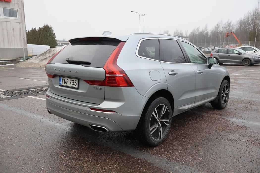 VOLVO XC60 2019