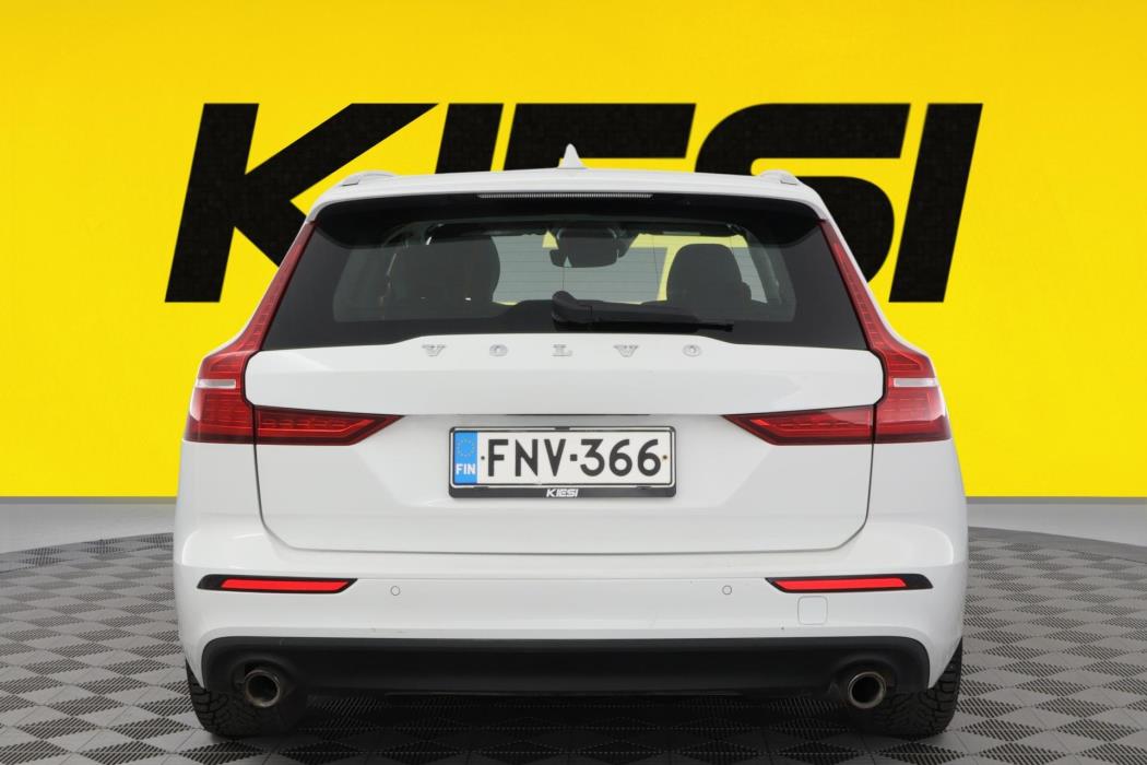 VOLVO V60 2019