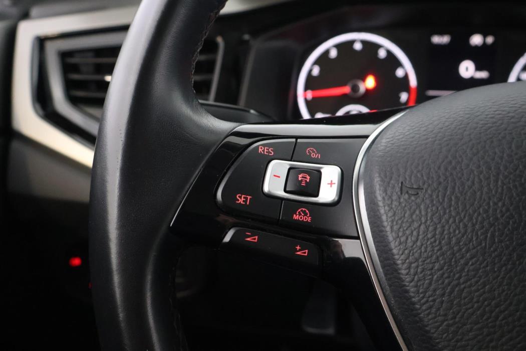 VOLKSWAGEN Polo 2019