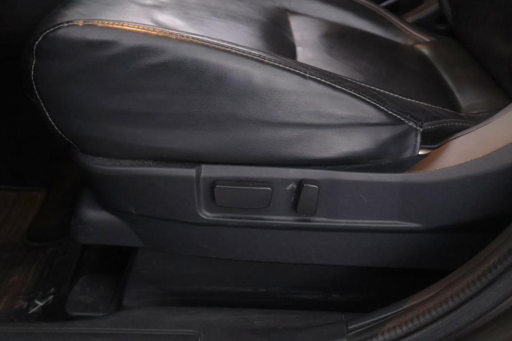 MITSUBISHI Outlander PHEV 2017
