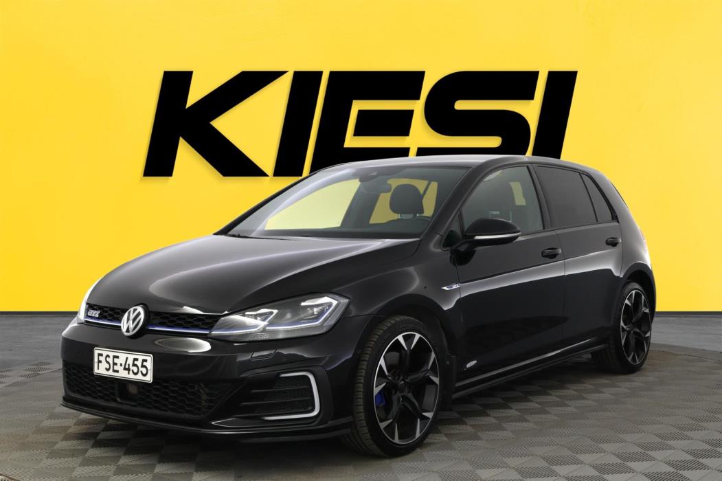 VOLKSWAGEN Golf 2018