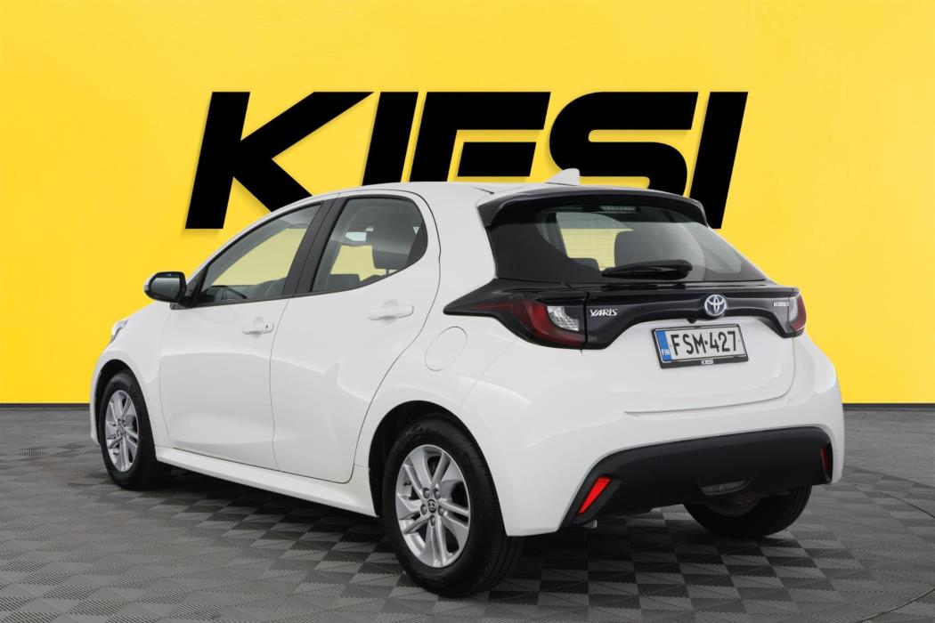 TOYOTA Yaris 2022
