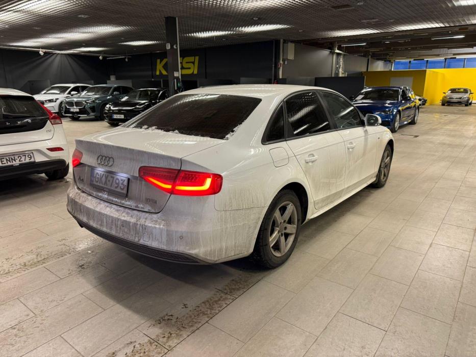 AUDI A4 2014