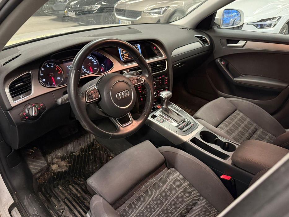 AUDI A4 2014
