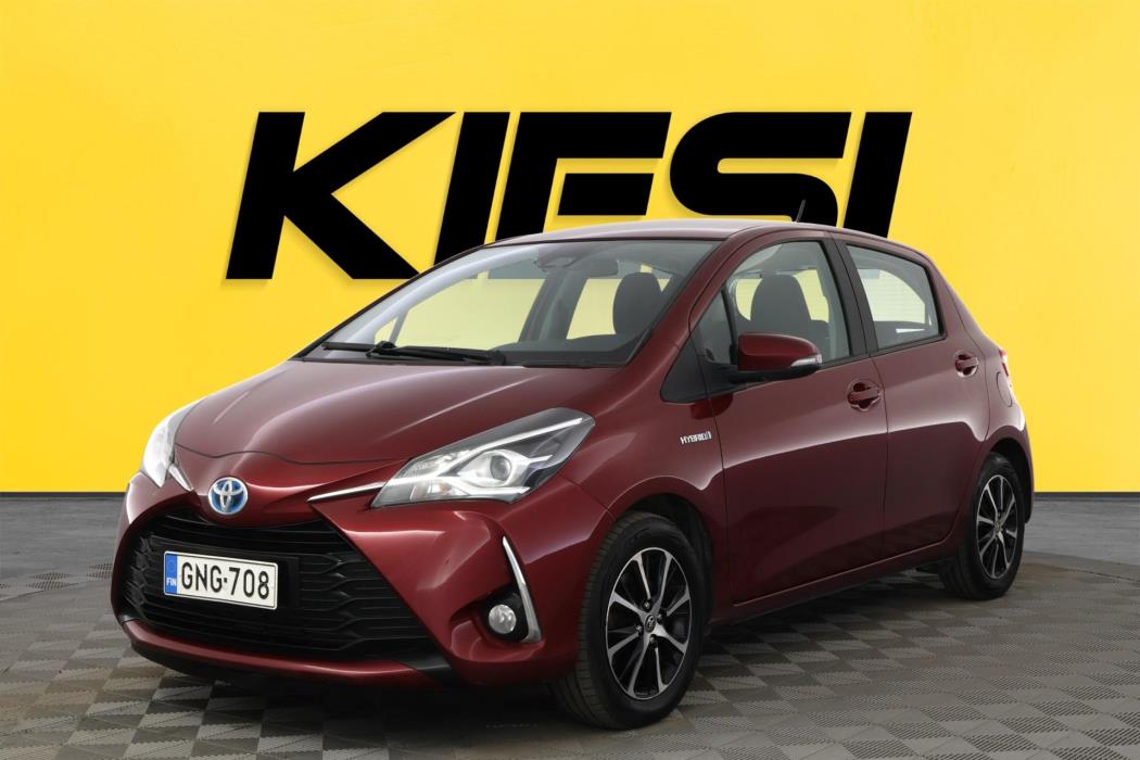 TOYOTA Yaris 2018