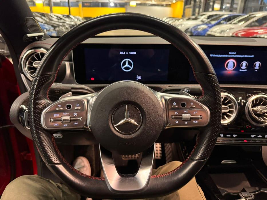 MERCEDES-BENZ CLA 2019