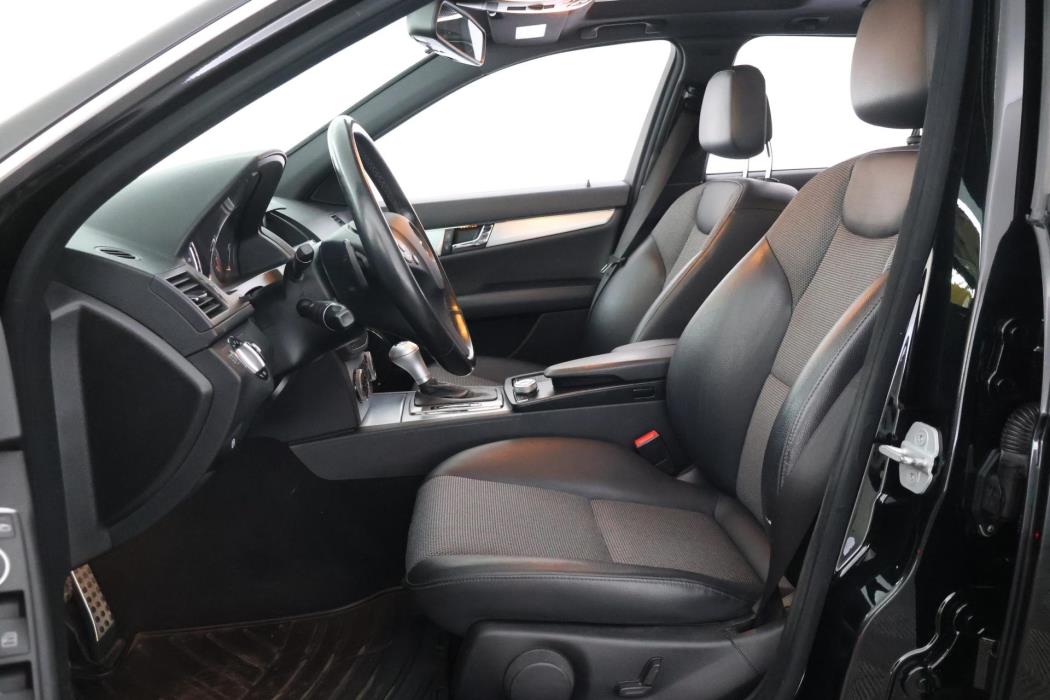 MERCEDES-BENZ C 2010