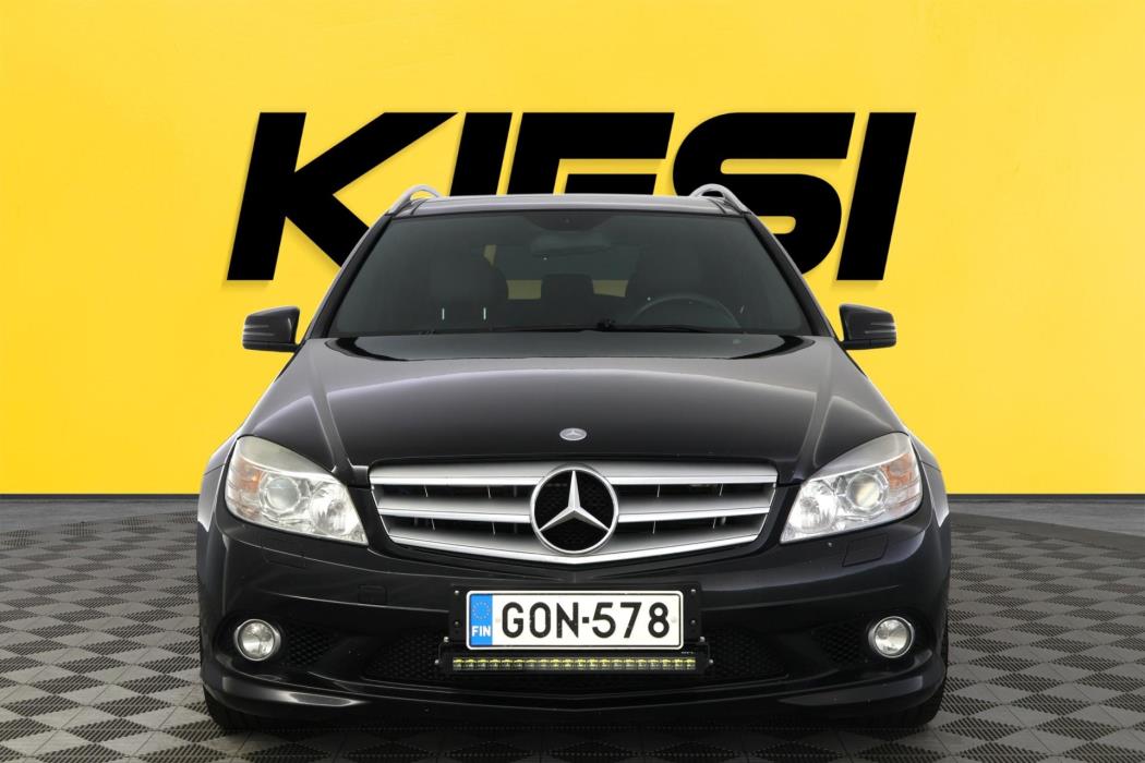 MERCEDES-BENZ C 2010