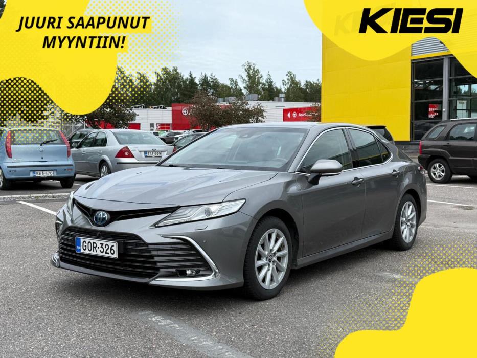 TOYOTA Camry 2022