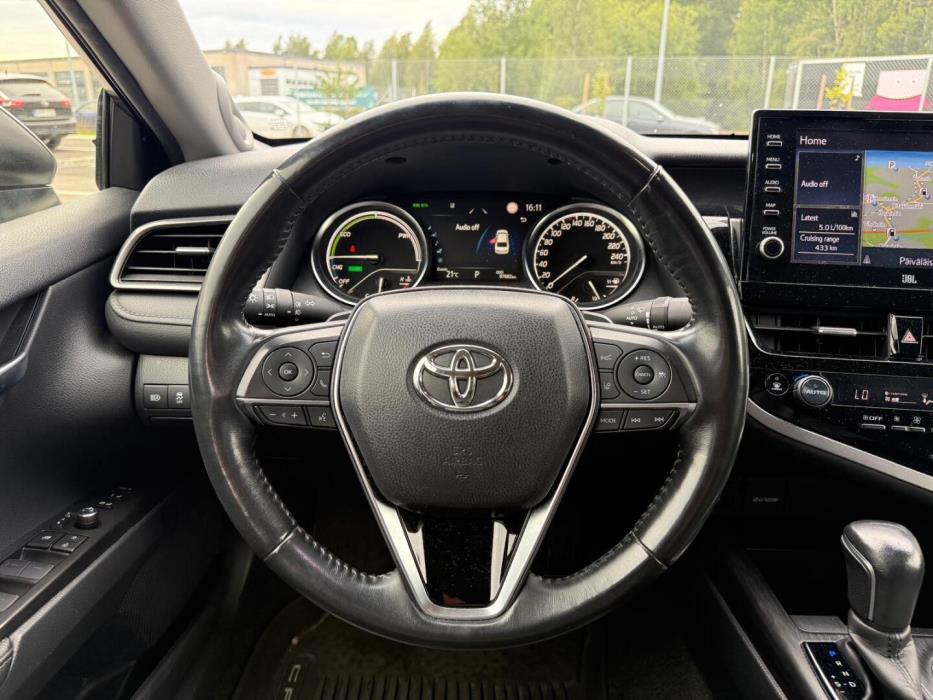 TOYOTA Camry 2022