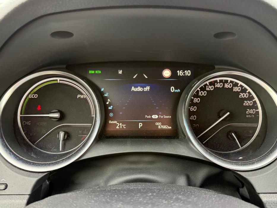 TOYOTA Camry 2022
