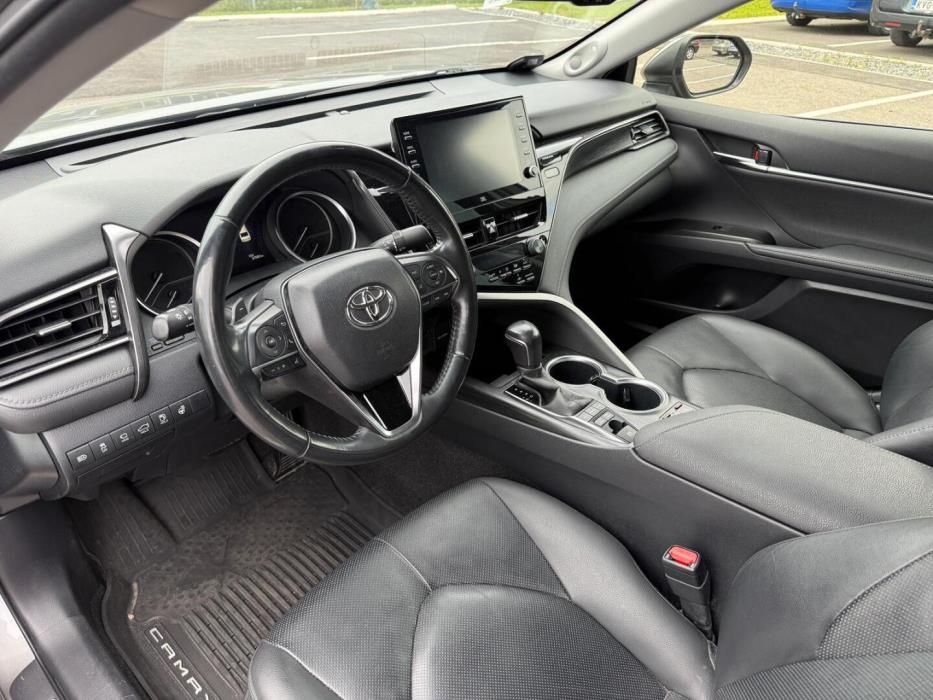 TOYOTA Camry 2022