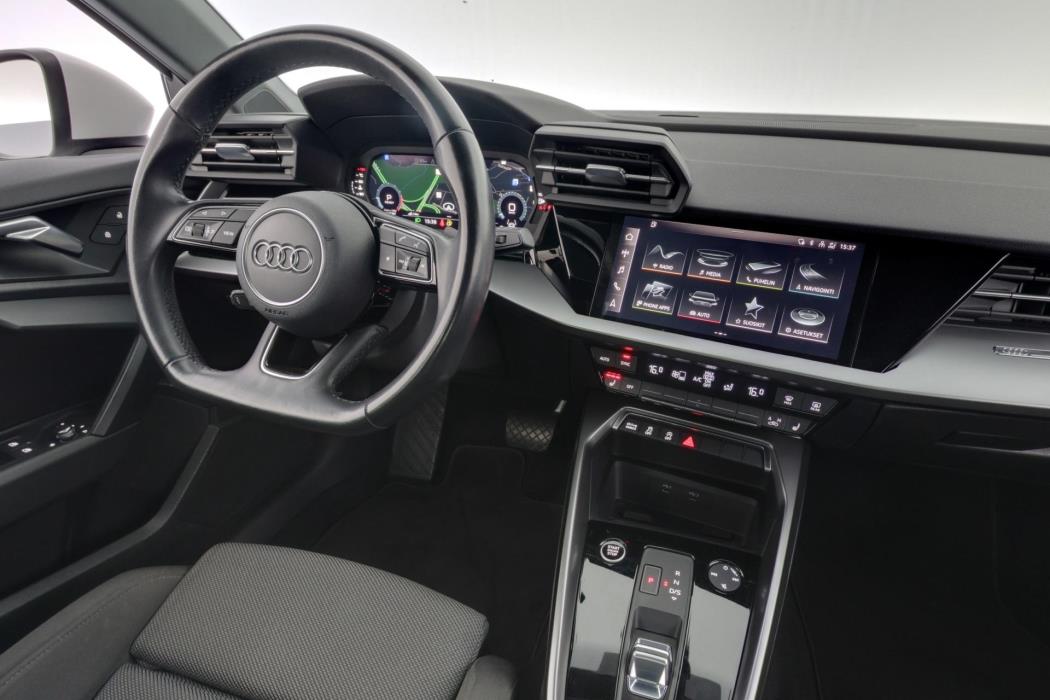 AUDI A3 2021