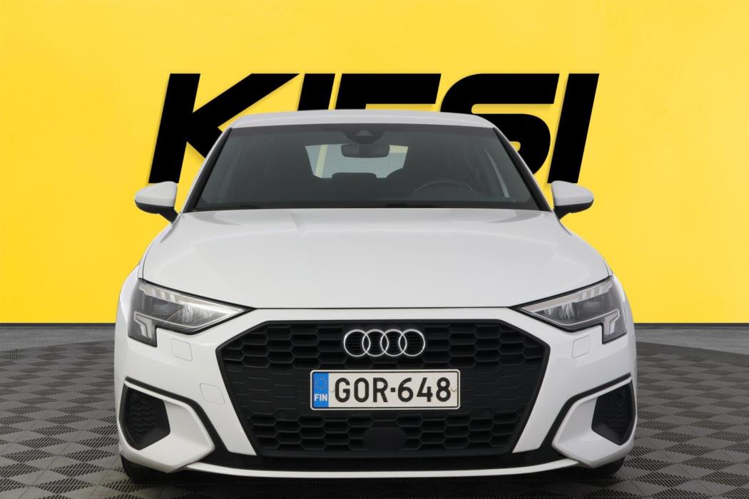 AUDI A3 2021