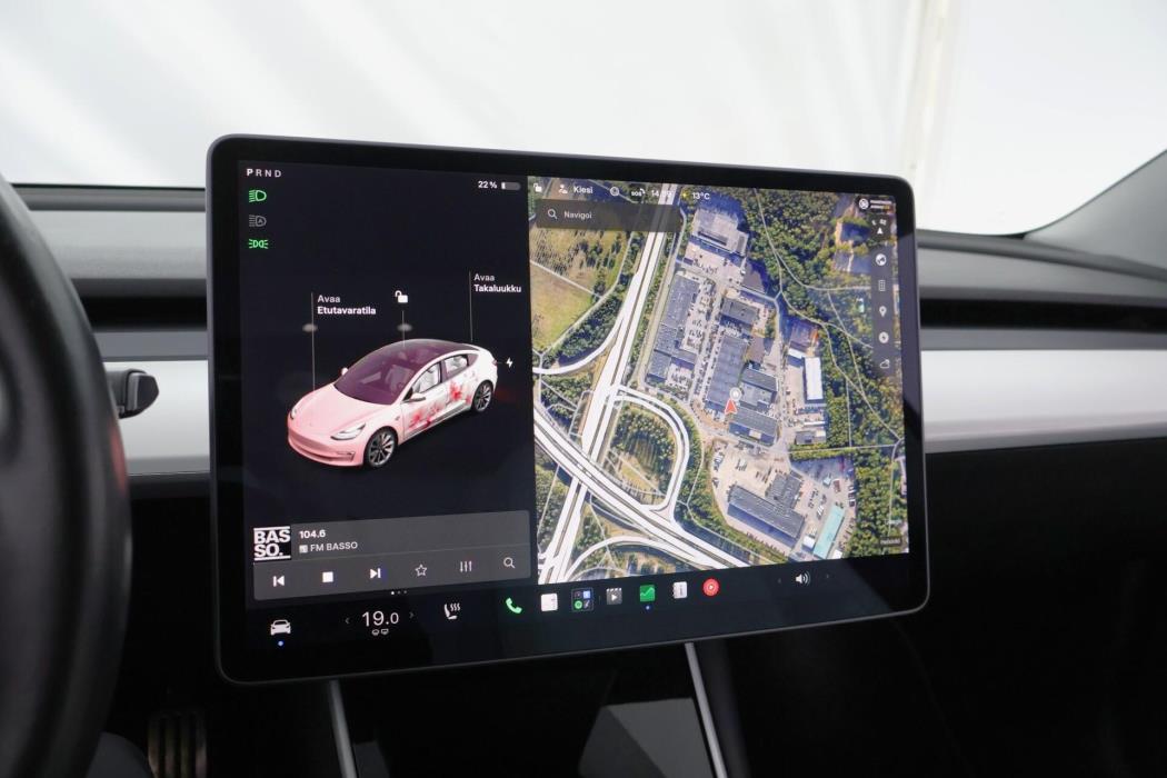 TESLA Model 3 2019