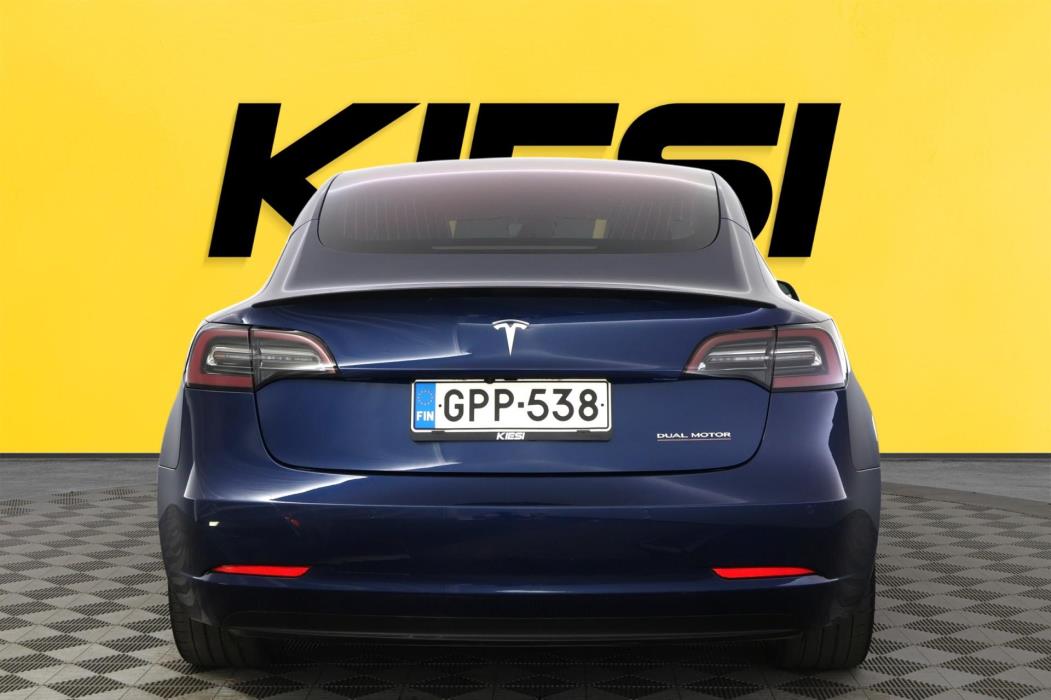 TESLA Model 3 2019