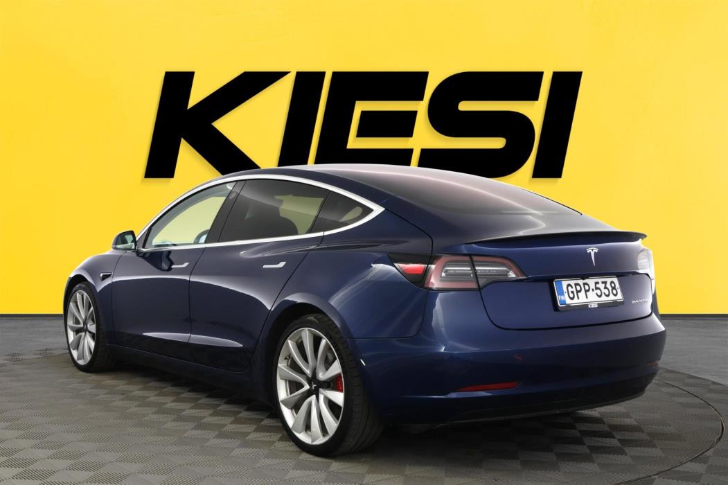 TESLA Model 3 2019