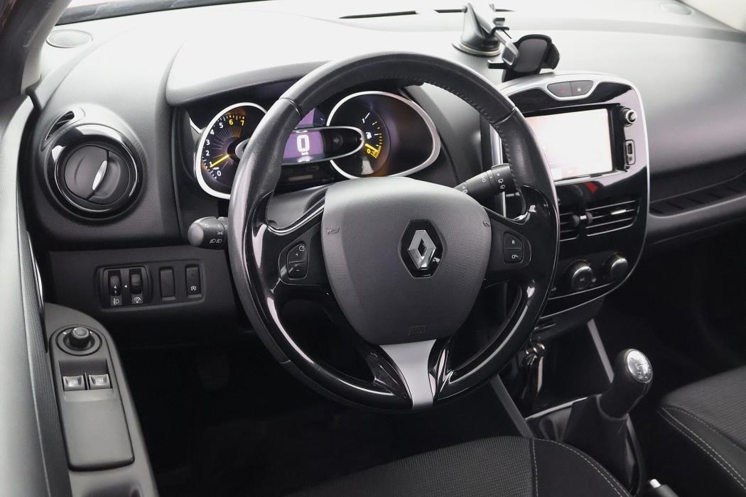 RENAULT Clio 2015