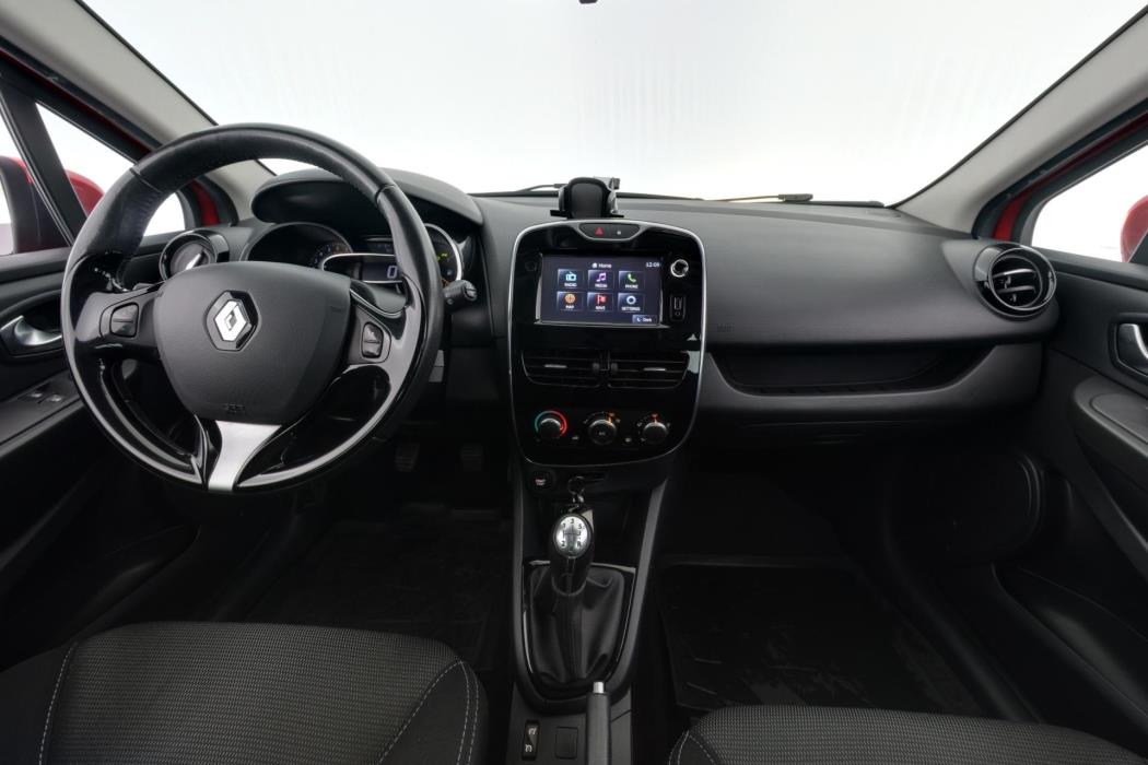 RENAULT Clio 2015