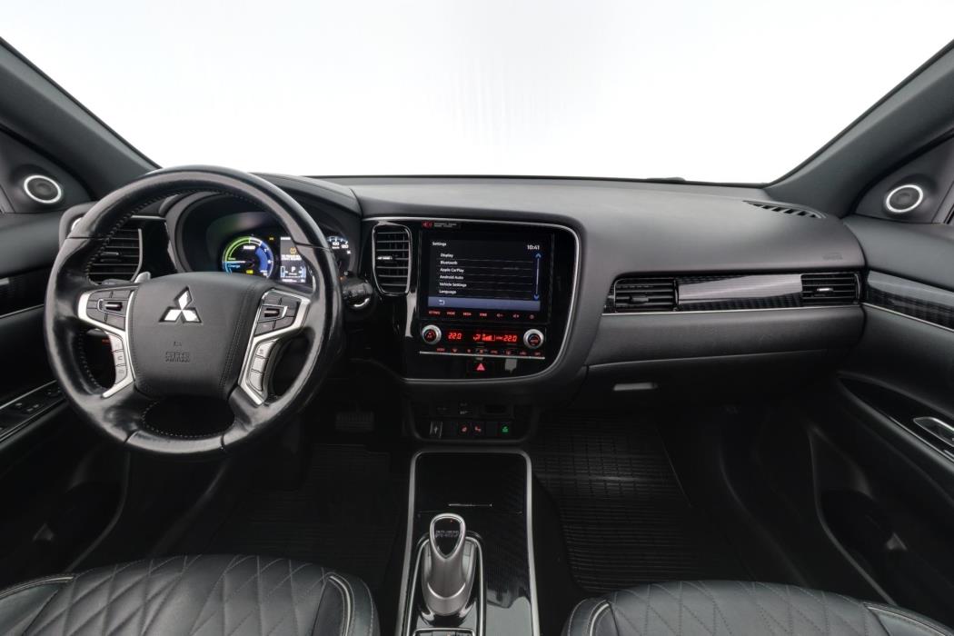 MITSUBISHI Outlander PHEV 2019