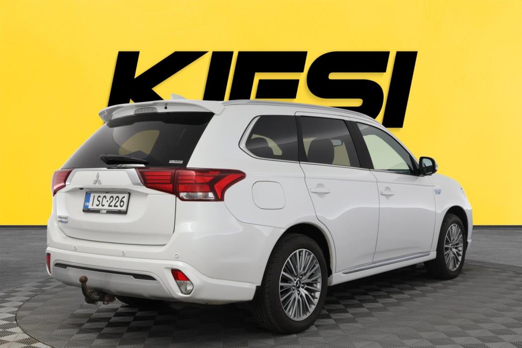 MITSUBISHI Outlander PHEV 2019