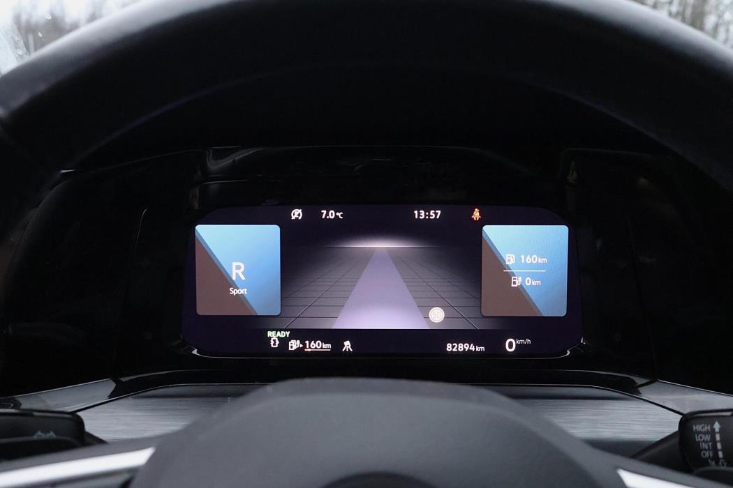 VOLKSWAGEN Golf 2021