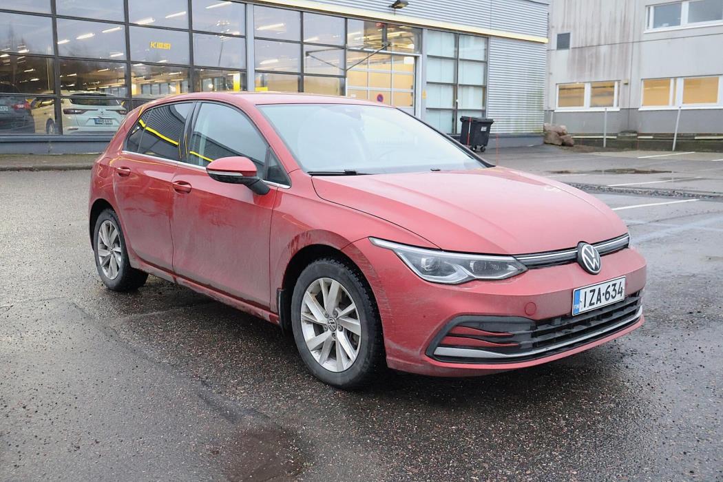 VOLKSWAGEN Golf 2021