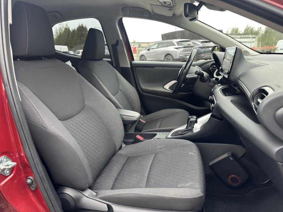 TOYOTA Yaris 2021
